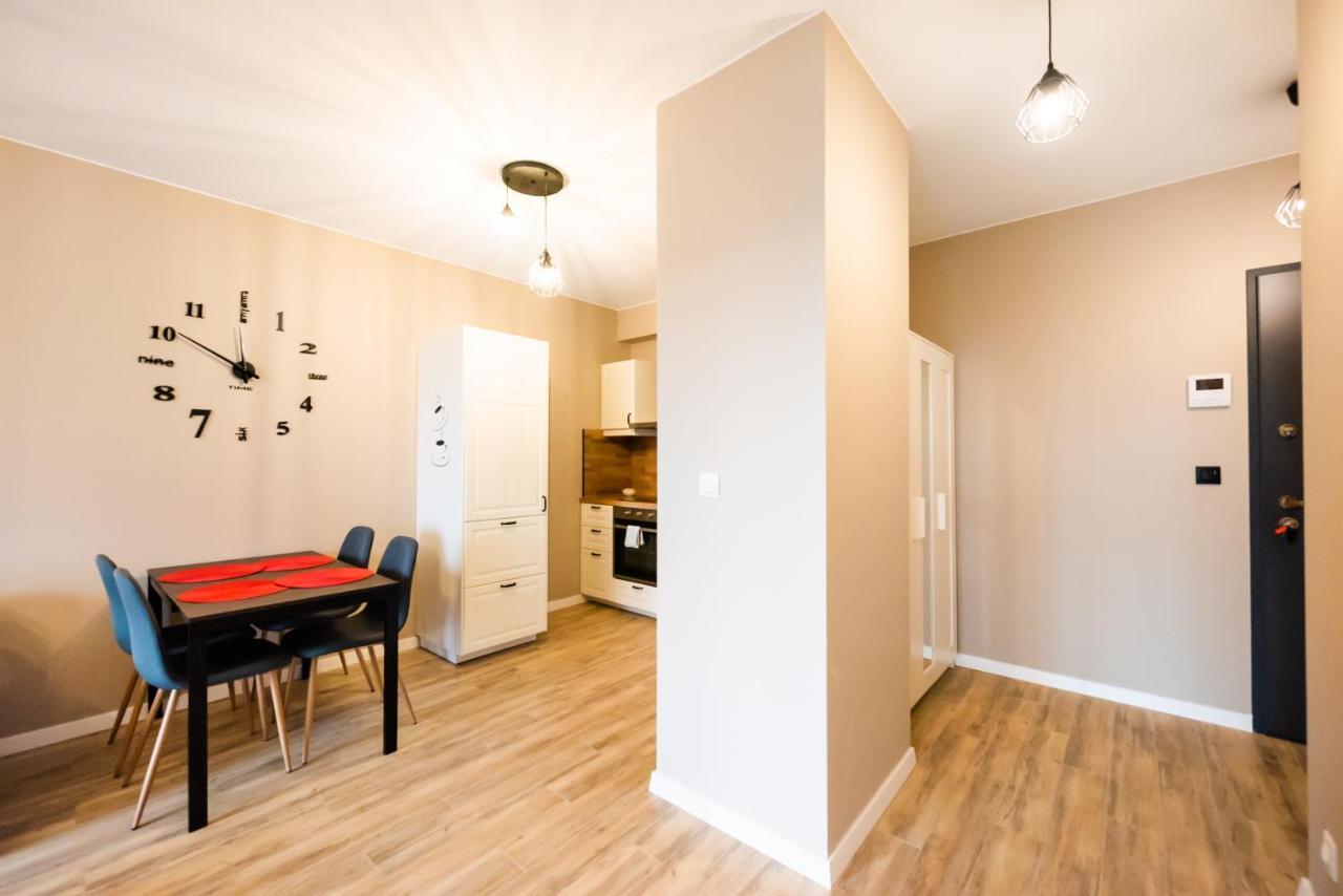 High Wilanow Elegant Apartment Varşovia Exterior foto